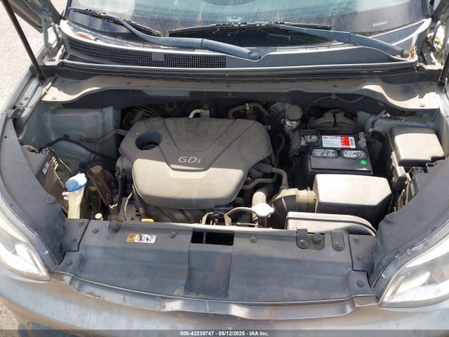 KNDJN2A21F7158235 KIA Soul