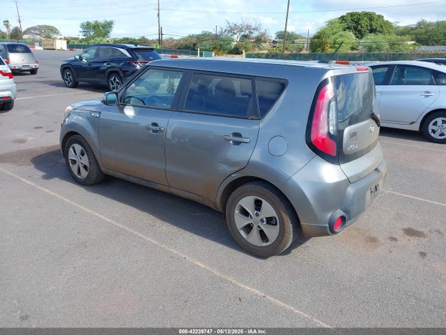 KNDJN2A21F7158235 KIA Soul