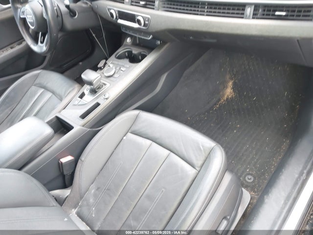 2019 AUDI A4 WAUGMAF48KN022186 Photo 4