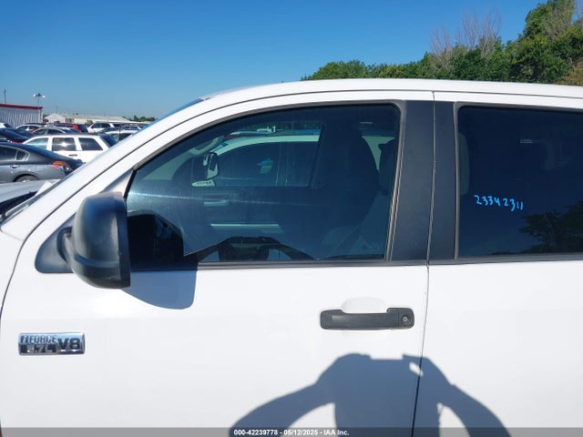5TFDW5F17HX647916 Toyota Tundra Sr5 5.7l V8