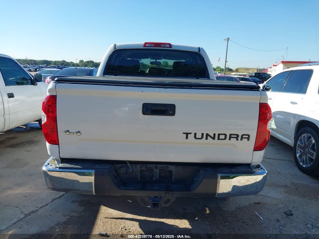 5TFDW5F17HX647916 Toyota Tundra Sr5 5.7l V8