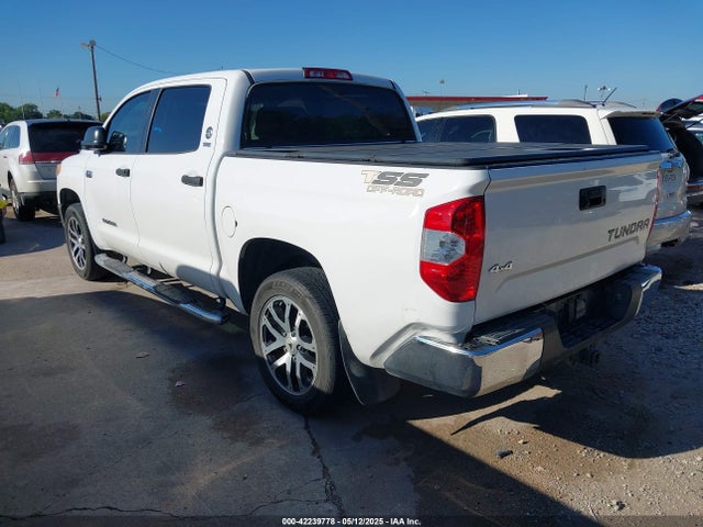 5TFDW5F17HX647916 Toyota Tundra Sr5 5.7l V8