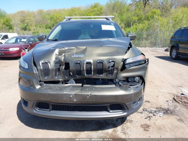 1C4PJMCB0GW123790 Jeep Cherokee Latitude