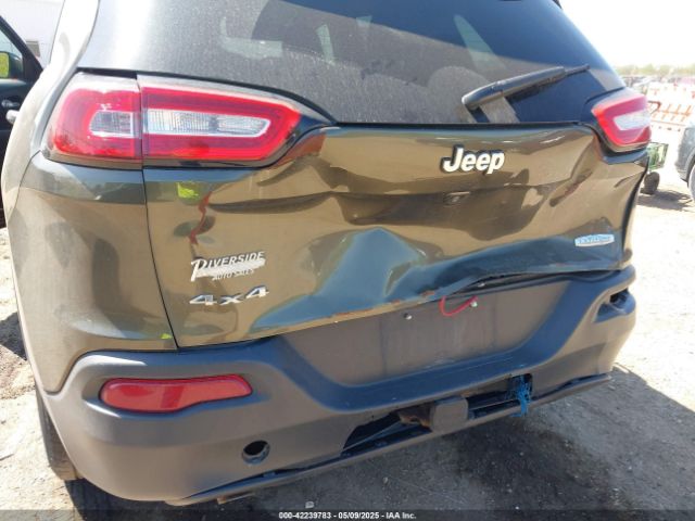 1C4PJMCB0GW123790 Jeep Cherokee Latitude