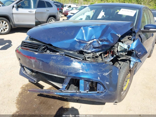 3VWD17AJ6EM306717 Volkswagen Jetta 1.8t Se