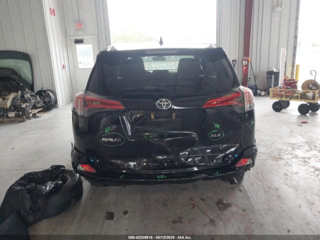 2T3WFREV7JW423060 Toyota Rav4 Xle