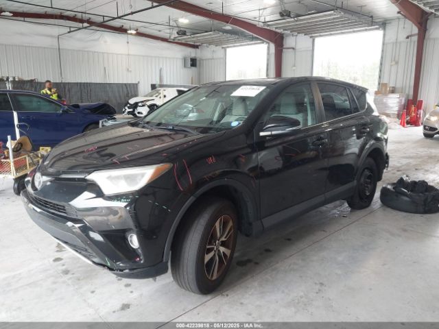 2T3WFREV7JW423060 Toyota Rav4 Xle