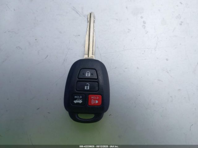 5YFBURHE0FP266229 Toyota Corolla S Plus