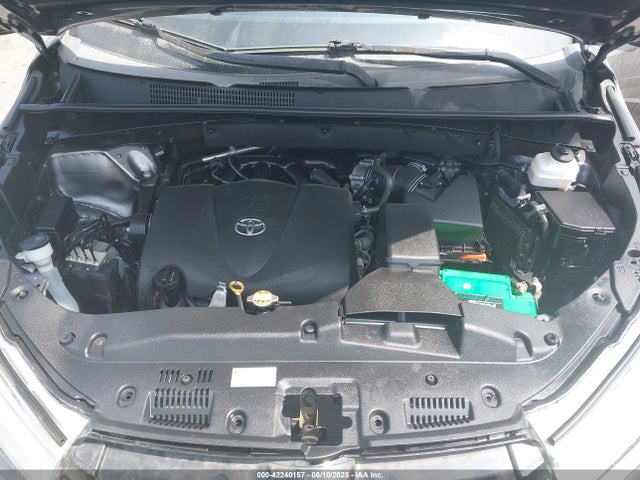 5TDKZRFHXKS569440 Toyota Highlander Se