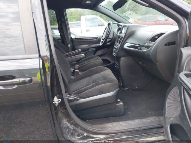 2C4RDGBG4JR201910 Dodge Grand Caravan Se Plus