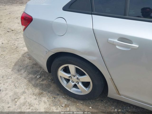 1G1PA5SH5F7170004 Chevrolet Cruze Ls Auto