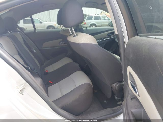 1G1PA5SH5F7170004 Chevrolet Cruze Ls Auto
