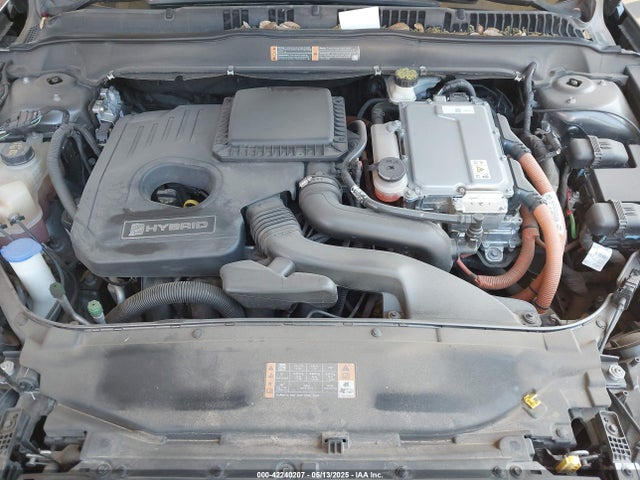 3FA6P0LU3HR237653 Ford Fusion Hybrid Se