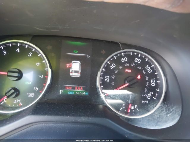 2T3P1RFV1KW061777 Toyota Rav4 Xle