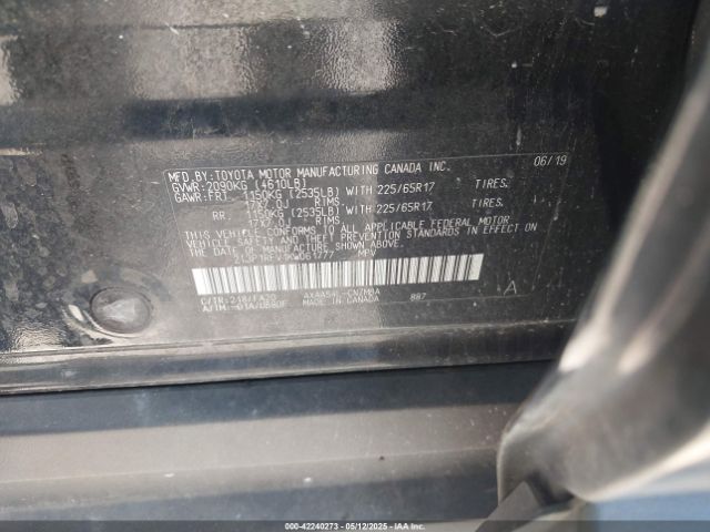 2T3P1RFV1KW061777 Toyota Rav4 Xle