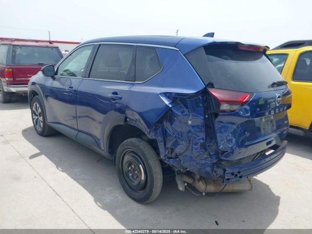 5N1AT3BA4MC762346 Nissan Rogue Sv Fwd