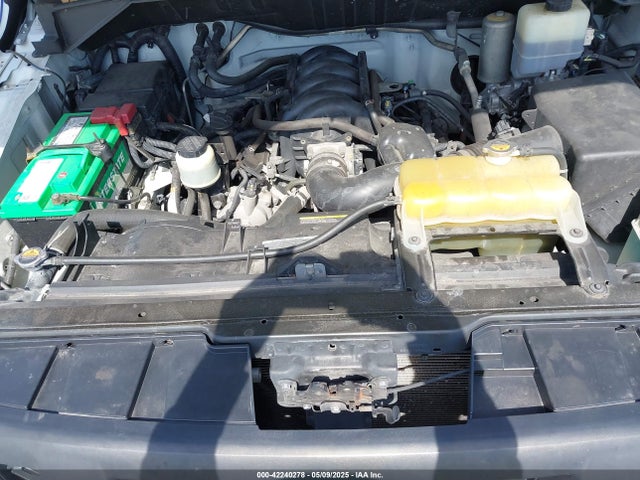 1N6AF0KY2GN801335 Nissan Nv Cargo Nv2500 Hd Sv V8