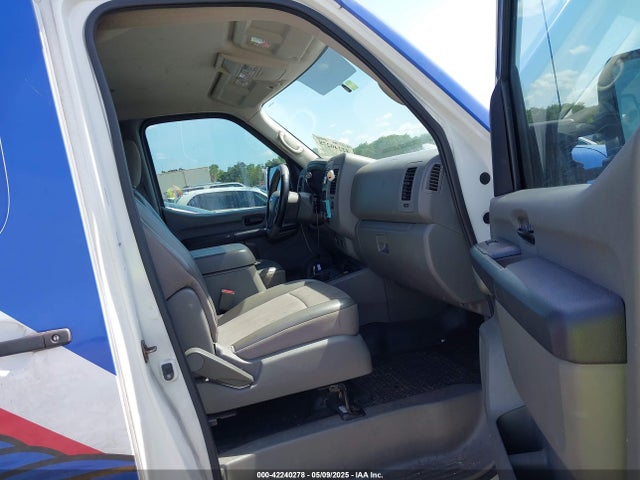 1N6AF0KY2GN801335 Nissan Nv Cargo Nv2500 Hd Sv V8