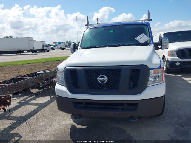 1N6AF0KY2GN801335 Nissan Nv Cargo Nv2500 Hd Sv V8
