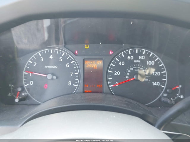 1N6AF0KY2GN801335 Nissan Nv Cargo Nv2500 Hd Sv V8