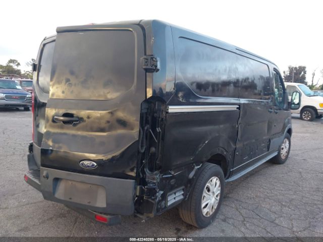 1FTYE1YM5HKA48207 Ford Transit-150