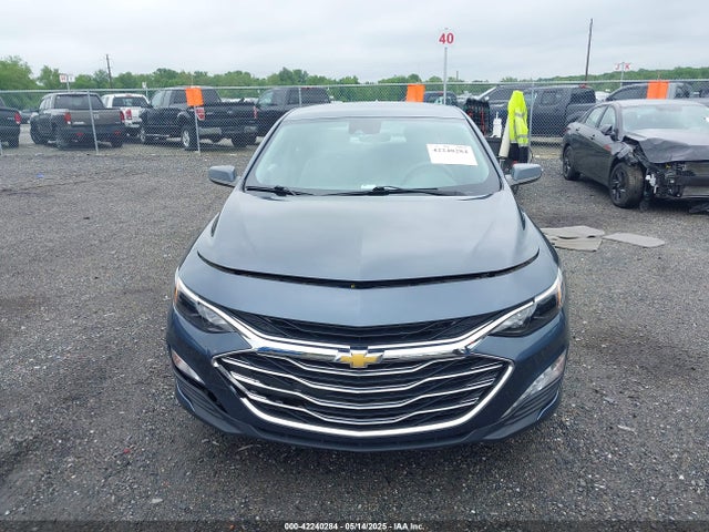 1G1ZD5ST4LF062365 Chevrolet Malibu Fwd Lt