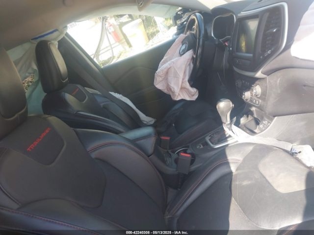2018 JEEP CHEROKEE 1C4PJMBX1JD619990 Photo 4