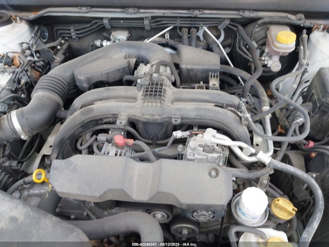 4S4BSBNC3G3332990 Subaru Outback 2.5i Limited