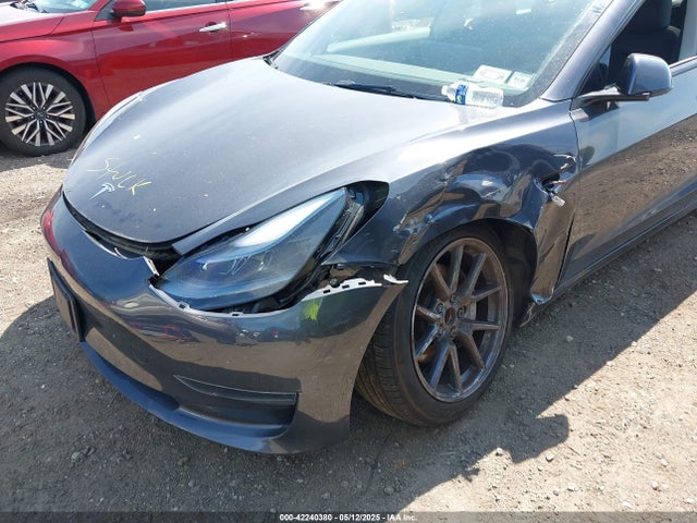 2023 TESLA MODEL 3 5YJ3E1EA3PF686679 Photo 5