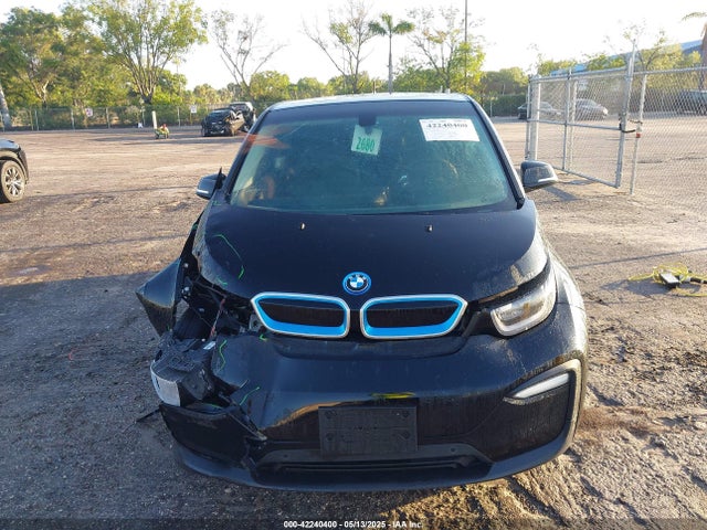 WBY8P4C5XK7D03005 BMW electric/2-cyl .gasoline
