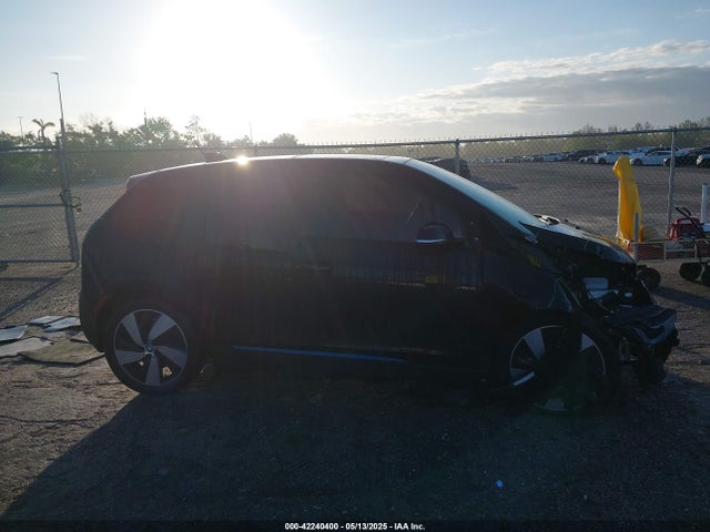 WBY8P4C5XK7D03005 BMW electric/2-cyl .gasoline