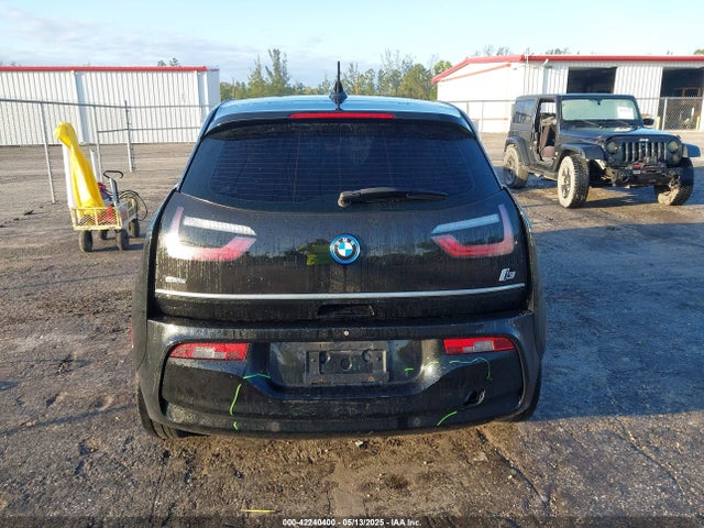 WBY8P4C5XK7D03005 BMW electric/2-cyl .gasoline