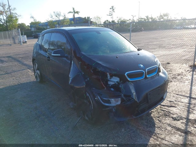 WBY8P4C5XK7D03005 BMW electric/2-cyl .gasoline