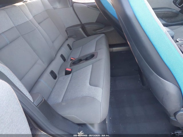 WBY8P4C5XK7D03005 BMW electric/2-cyl .gasoline