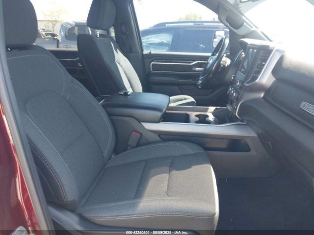2019 RAM 1500 1C6SRFFT1KN726854 Photo 4