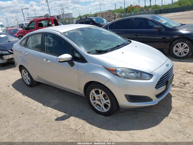 Ford FIESTA SE 2016 3FADP4BJ4GM101162 Image 1