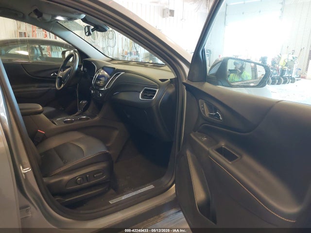 3GNAXNEV3KS522898 Chevrolet Equinox Premier