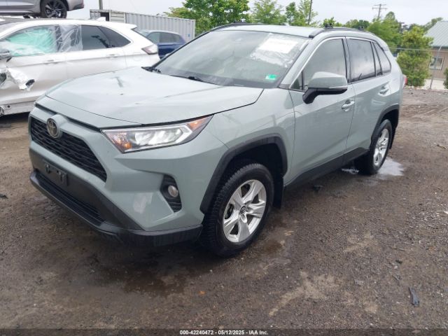 2T3P1RFV0MW163963 Toyota Rav4 Xle
