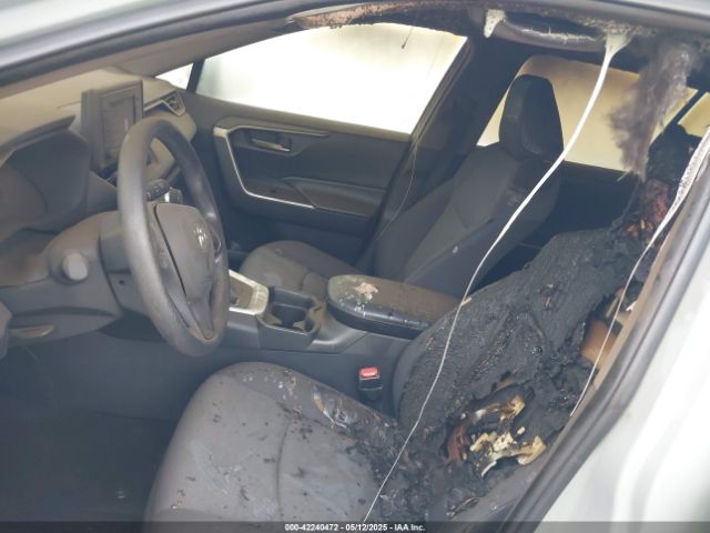 2T3P1RFV0MW163963 Toyota Rav4 Xle