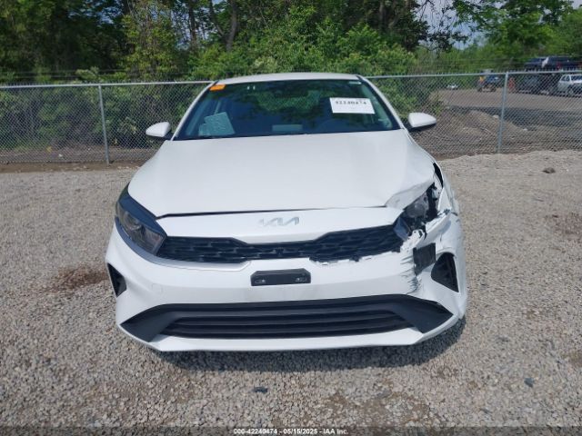 3KPF24AD6RE755820 KIA Forte Lxs