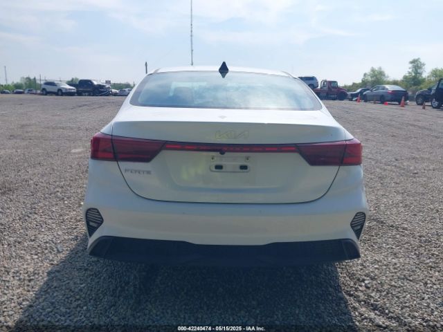 3KPF24AD6RE755820 KIA Forte Lxs