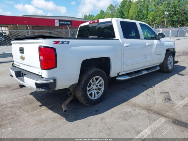 2018 CHEVROLET SILVERADO 1500 3GCUKREC2JG625354 Photo 3