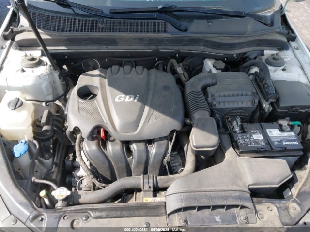 5XXGM4A71EG262217 KIA Optima Lx