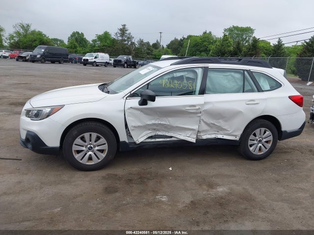 Subaru Outback 2.5i 2018 4S4BSAAC7J3373467 Image 14