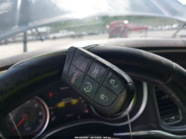 2C3CDXHG6GH222922 Dodge Charger Sxt
