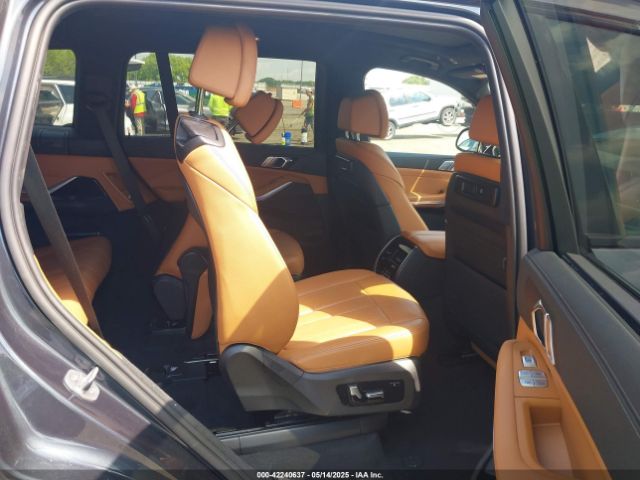 5UXCW2C04N9M67247 BMW X7 Xdrive40i