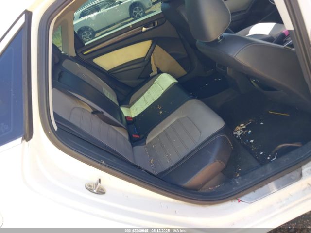 1VWBS7A38FC078387 Volkswagen Passat 1.8t Sport