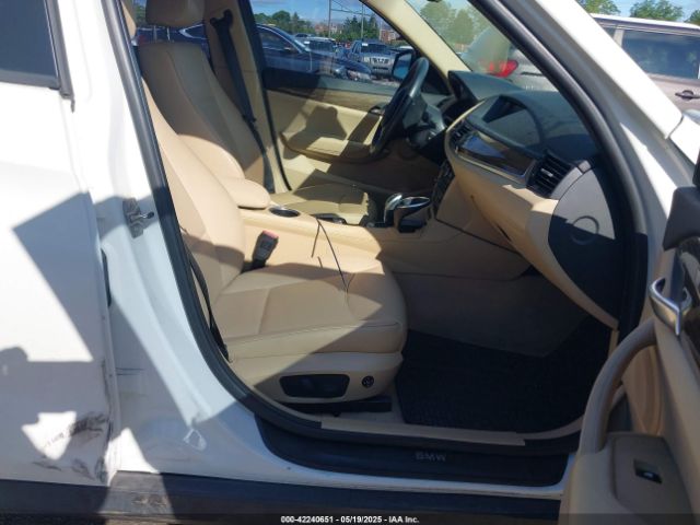 WBAVL1C58FVY33290 BMW X1 Xdrive28i