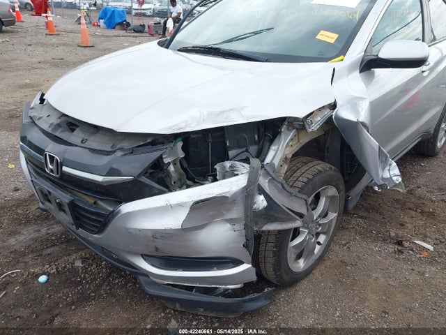 3CZRU6H35GM758768 Honda HR-V LX