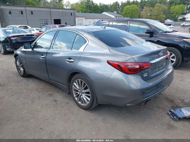 JN1EV7AR9KM558120 Infiniti Q50